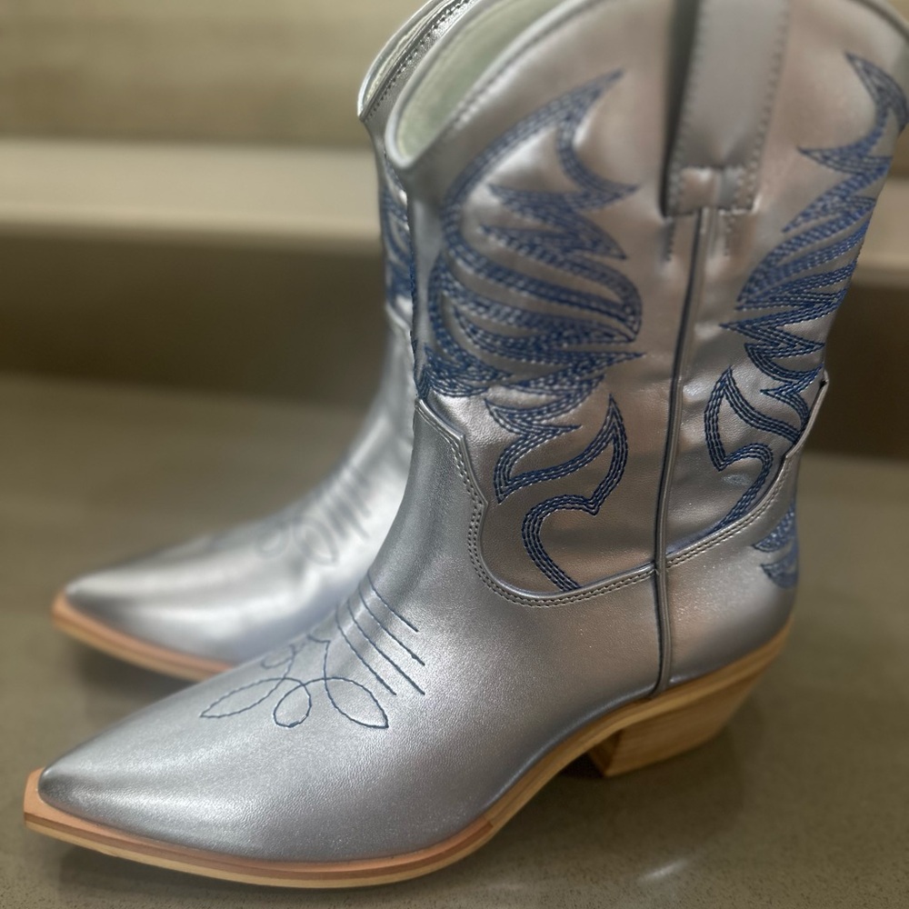 Zen Western Cowboy Boots